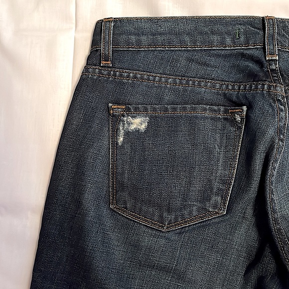 J BRAND Aidan Distressed Low Rise Boyfriend Fit Jeans (Ringer) // Size 24 - Picture 9 of 15